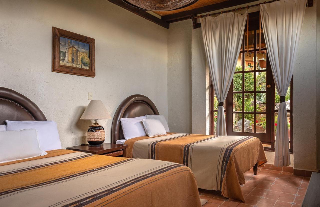 Eco Hotel Ixhi パツクアロ エクステリア 写真