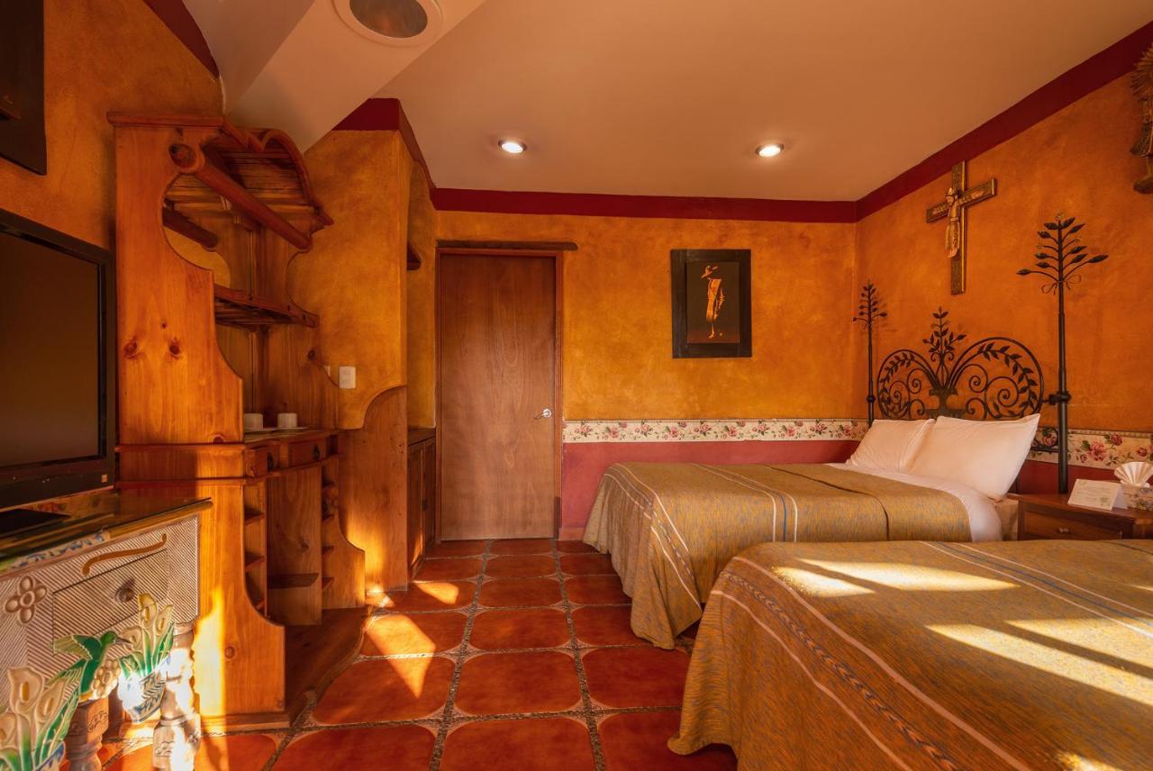 Eco Hotel Ixhi パツクアロ エクステリア 写真