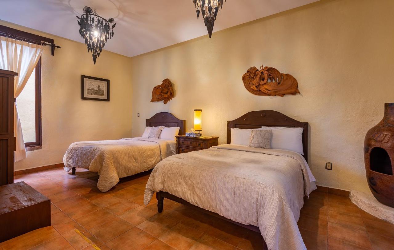 Eco Hotel Ixhi パツクアロ エクステリア 写真