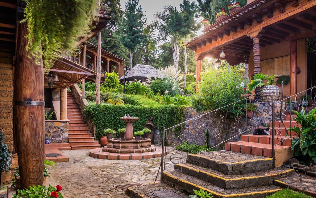 Eco Hotel Ixhi パツクアロ エクステリア 写真