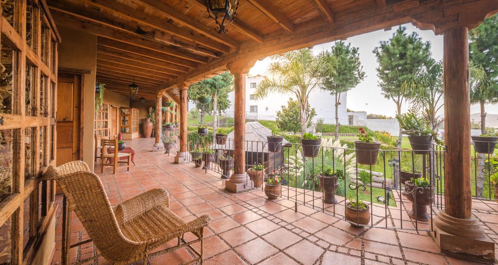 Eco Hotel Ixhi パツクアロ エクステリア 写真